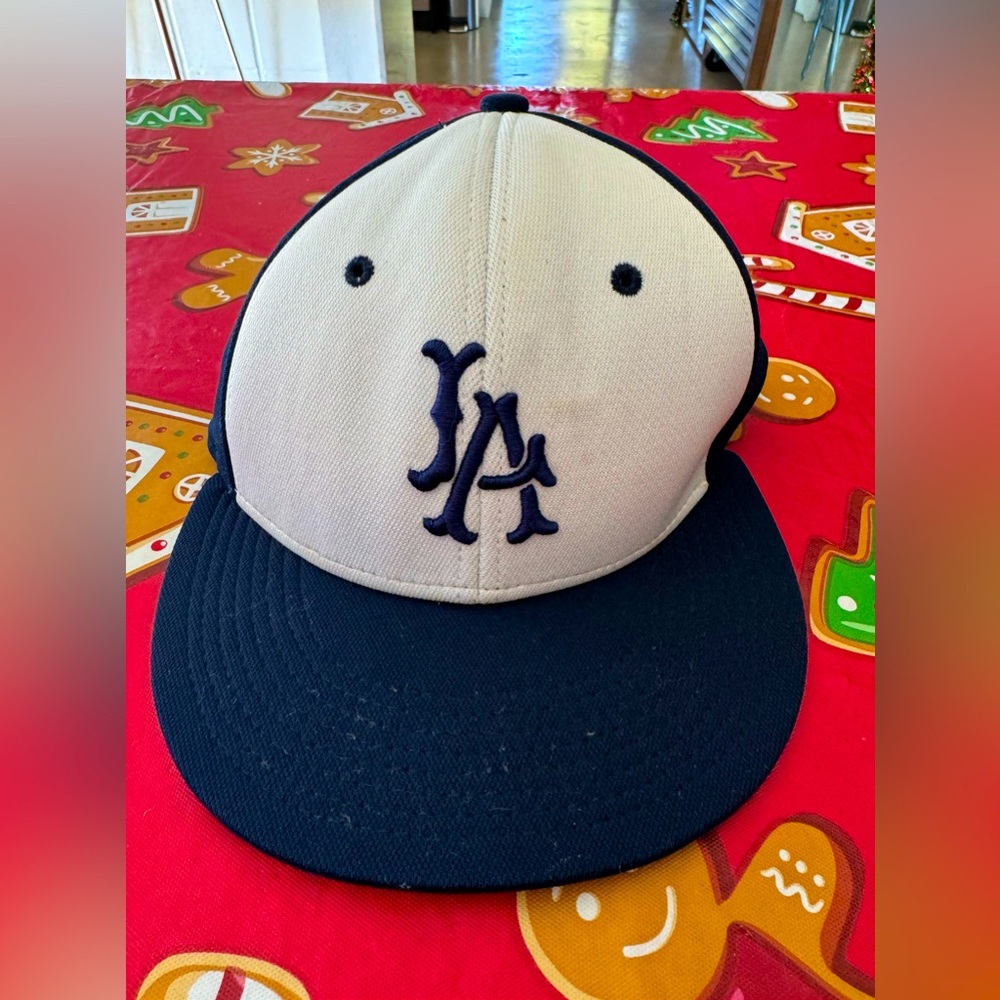 La Baseball Cap - image 1